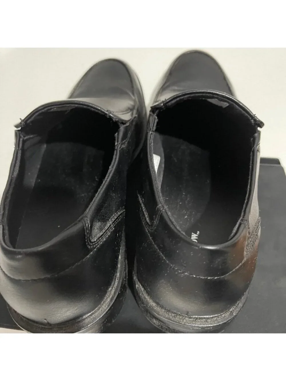 Classic Men’s Black Dress Loafers – Size 10, Sharp & Ready